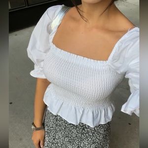 Zara puffy sleeve blouse